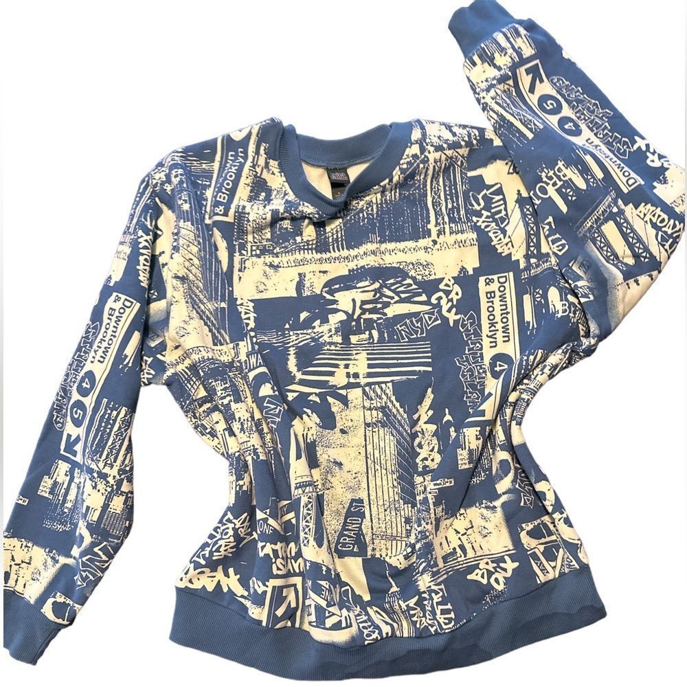 NWOT-WILD FABLE NY SWEATSHIRT